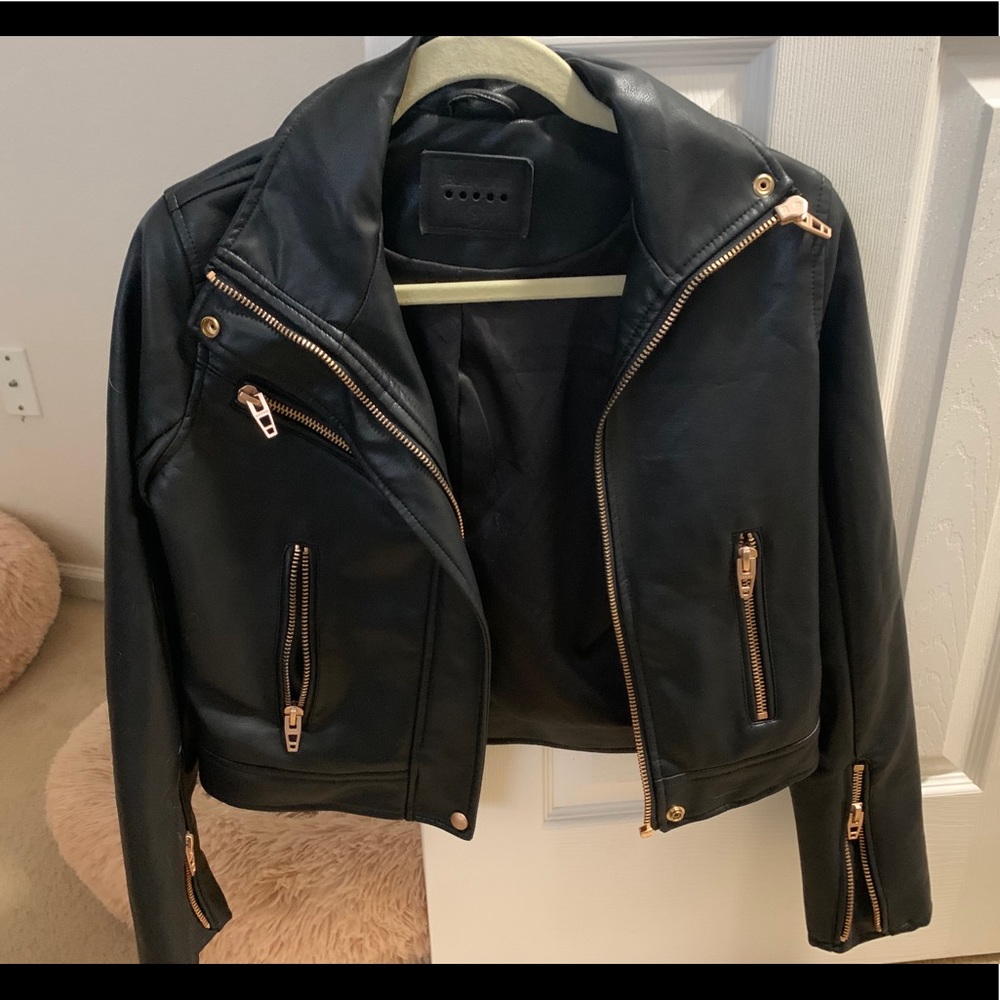 BLANK NYC BLACK MOTO JACKET